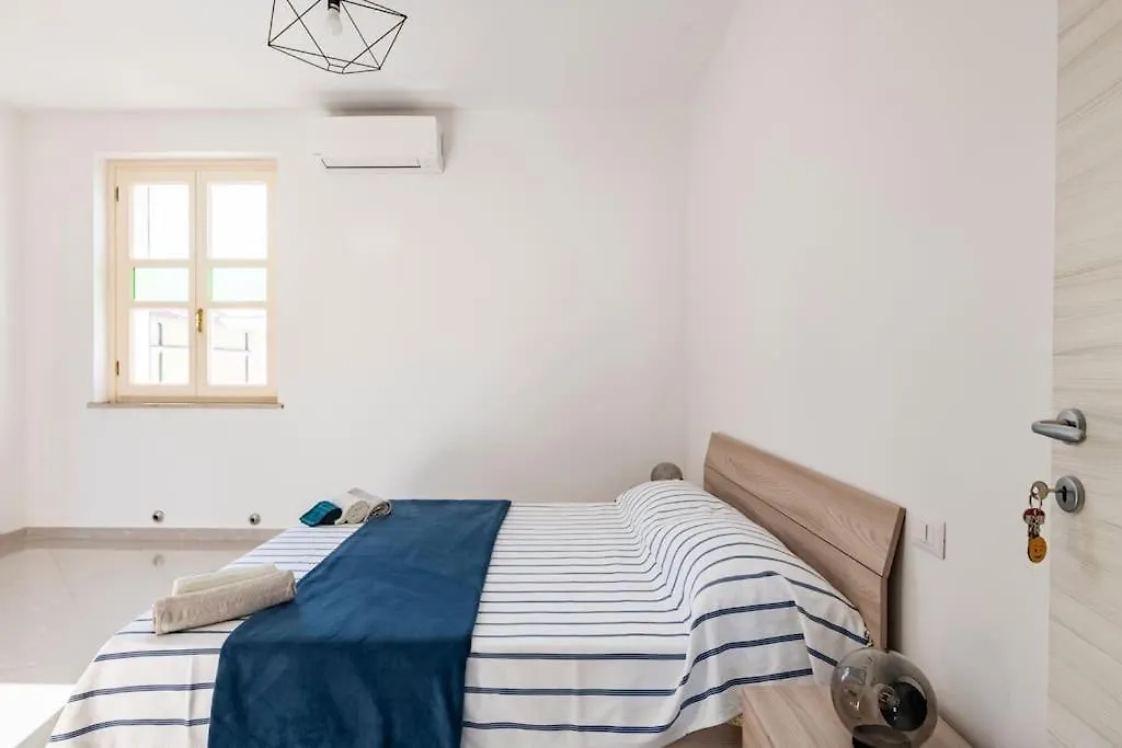 Bed and Breakfast A Casa Di Gi Porto Torres Frühstückspension
