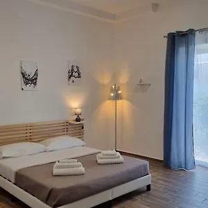https://fly-bb.hotels-amalfi.com