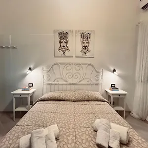 https://la-casetta-isonzo.sicilyhotelsitaly.net